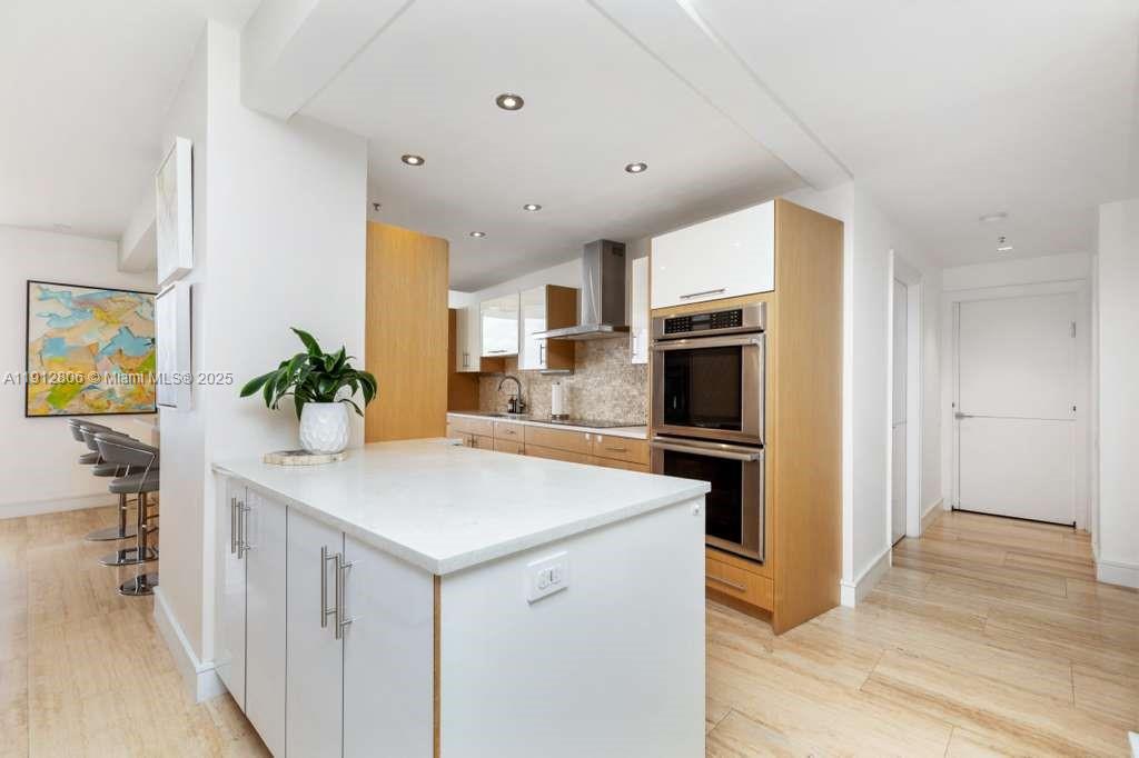 808 Brickell Key Dr #2504 Miami, FL 33131