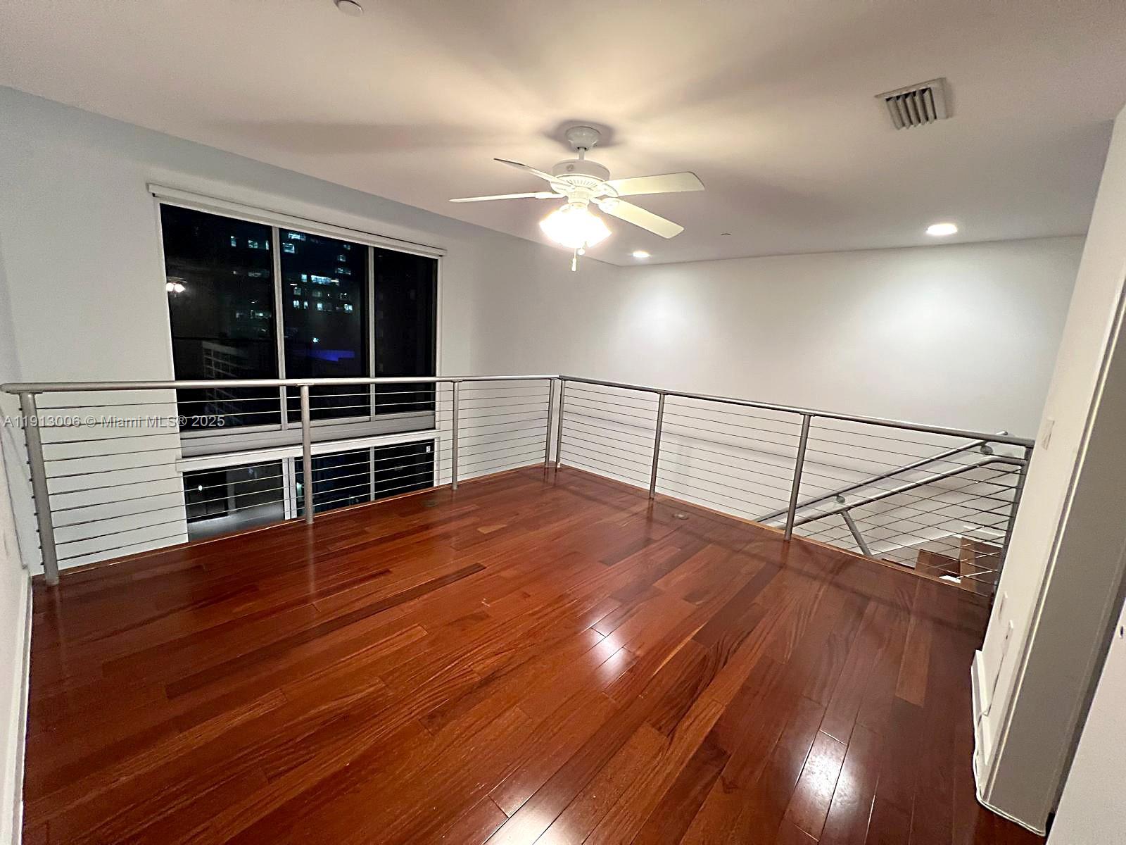 image 1060 Brickell - 10606