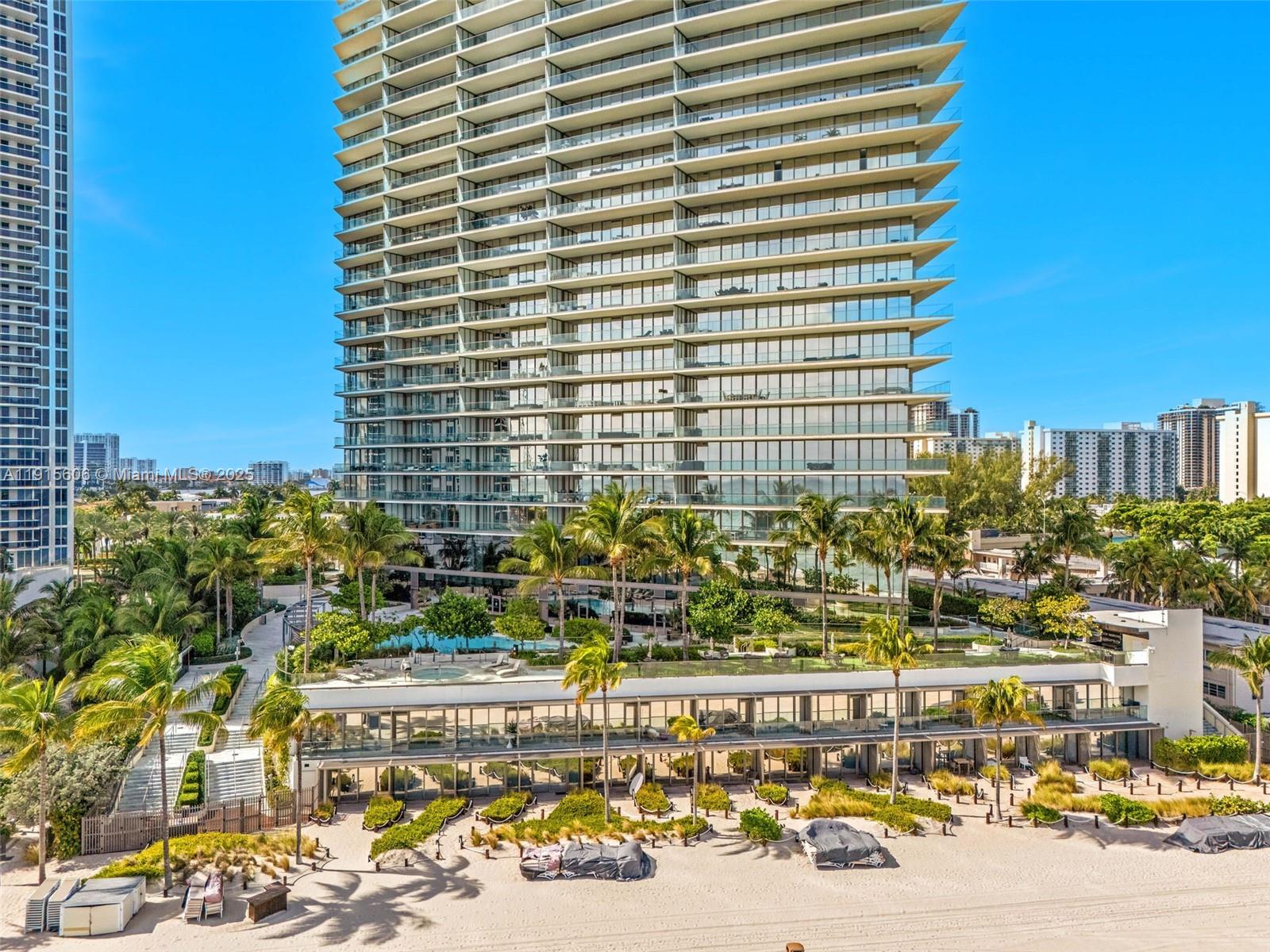 18975 Collins Ave #1002 Sunny Isles Beach, FL 33160