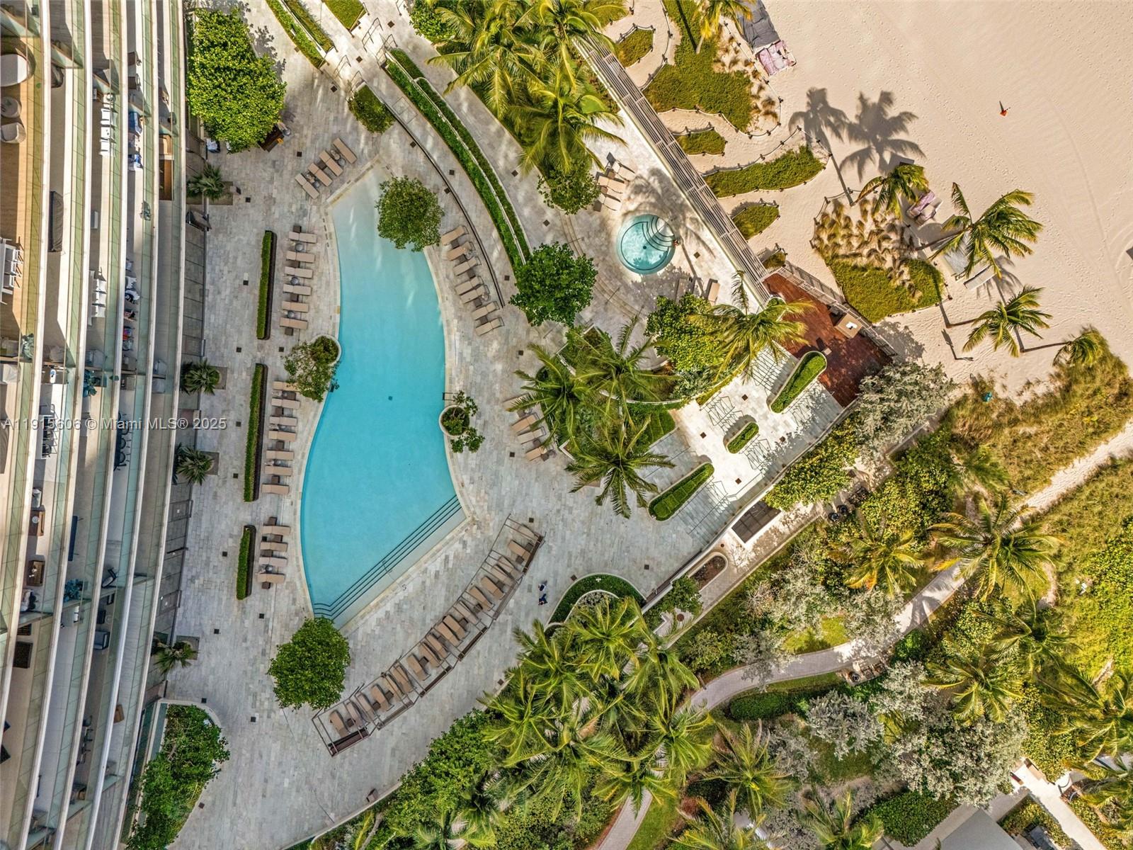 18975 Collins Ave #1002 Sunny Isles Beach, FL 33160