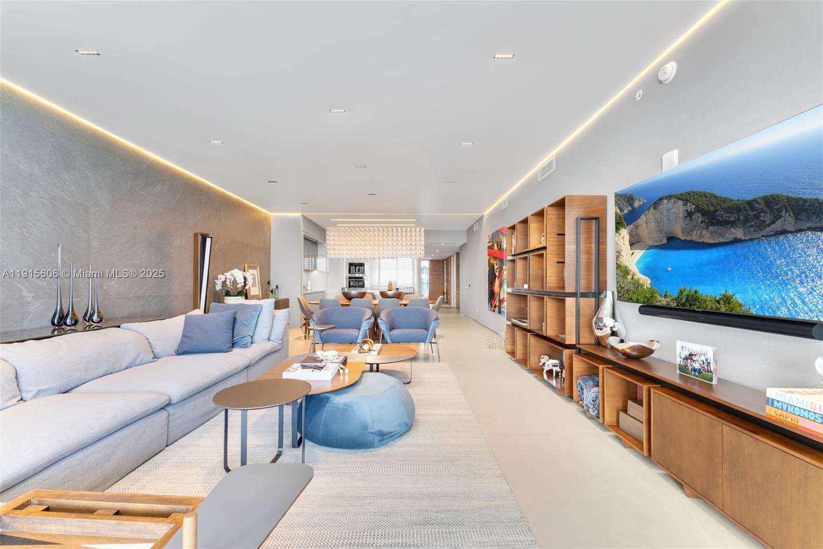 18975 Collins Ave #1002 Sunny Isles Beach, FL 33160