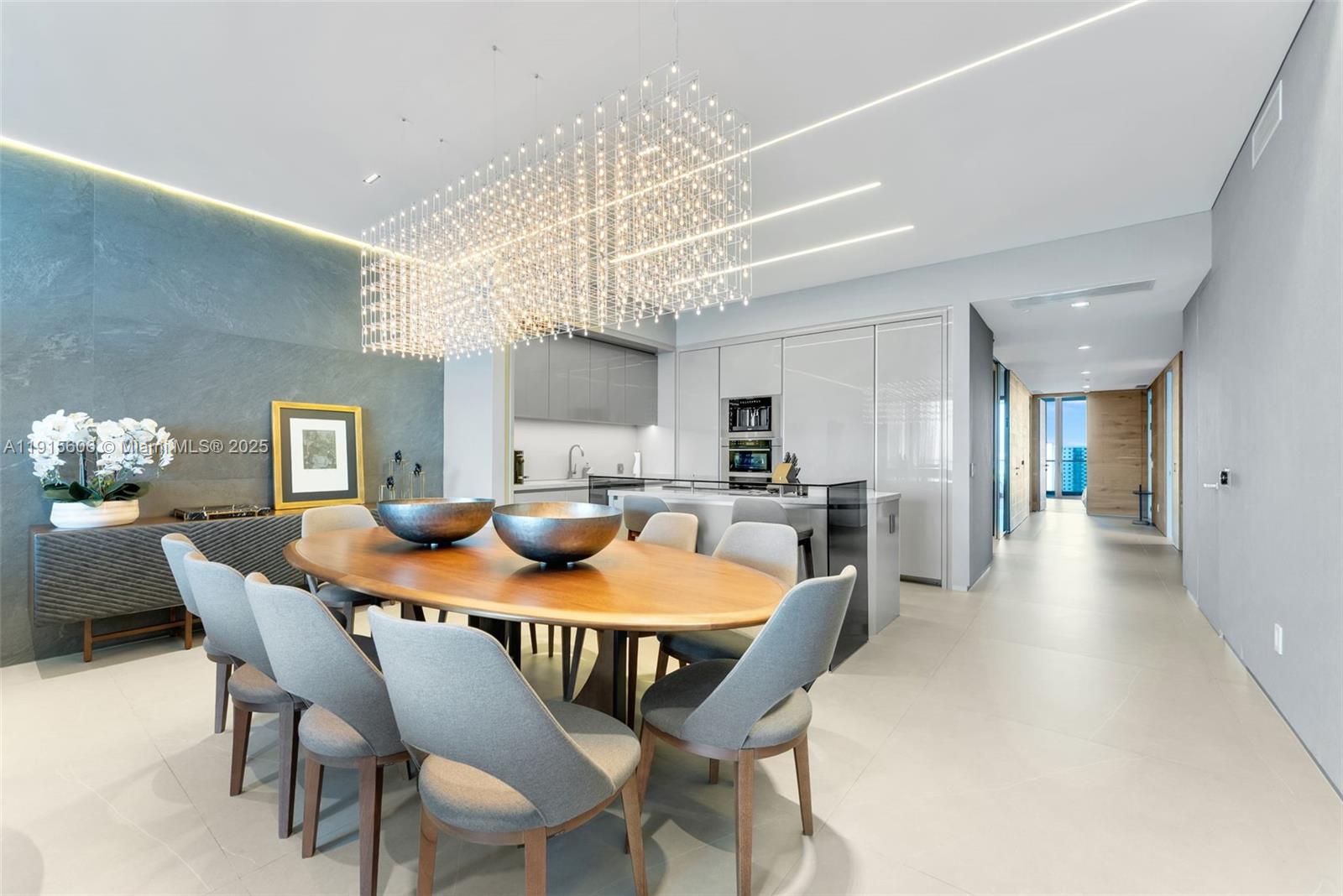 18975 Collins Ave #1002 Sunny Isles Beach, FL 33160