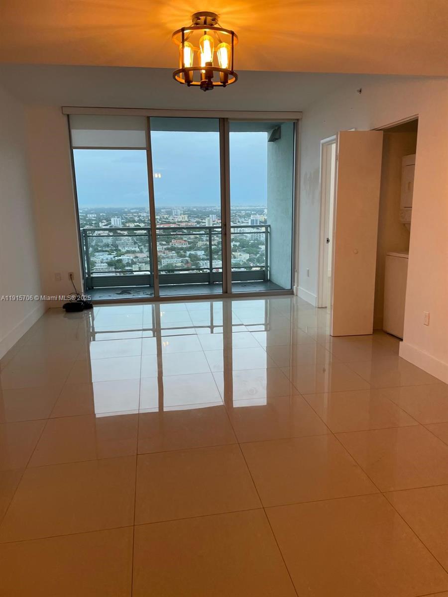 92 SW 3rd St #3309 Miami, FL 33130