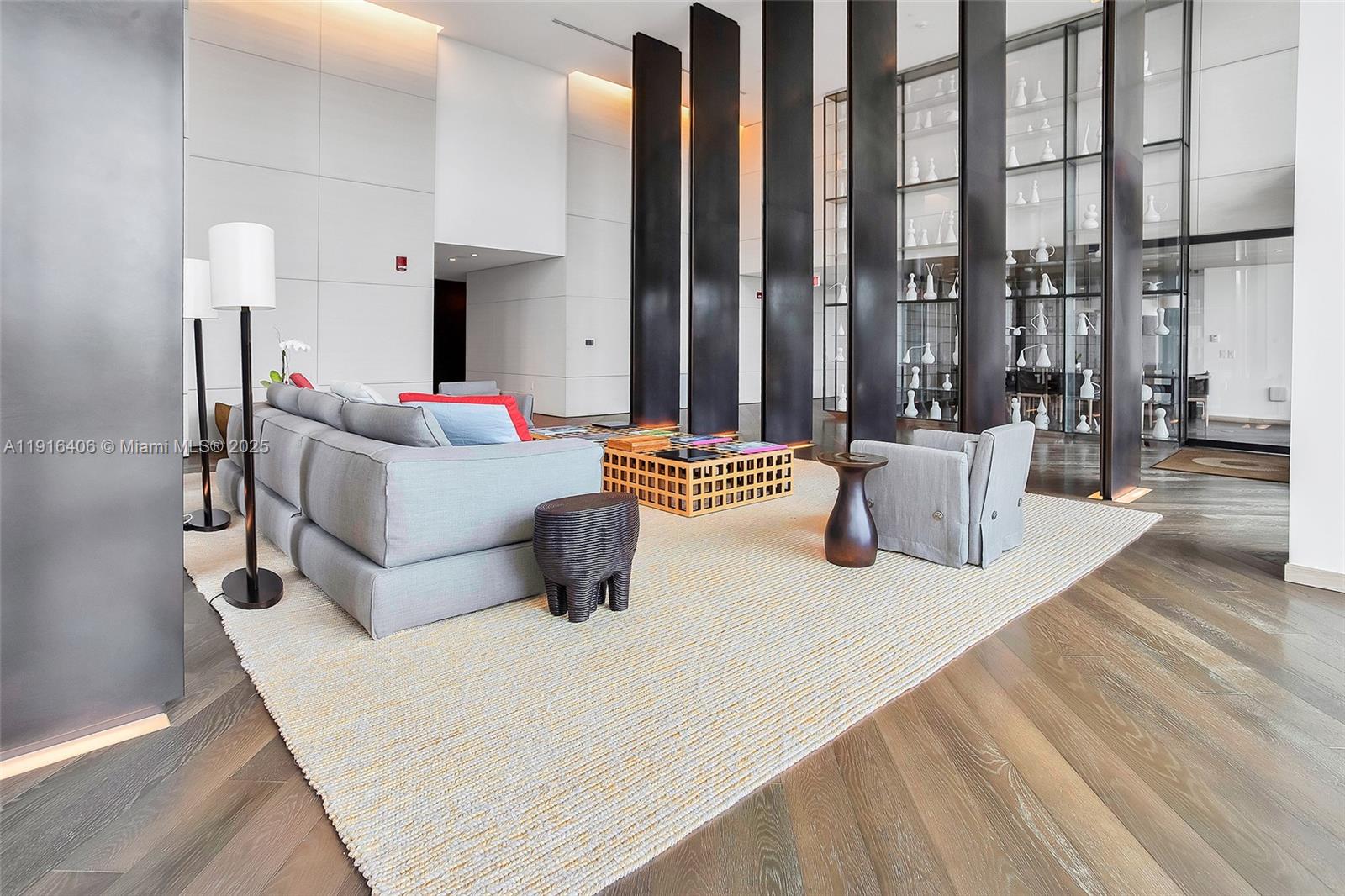 350 Ocean Dr #405N Key Biscayne, FL 33149