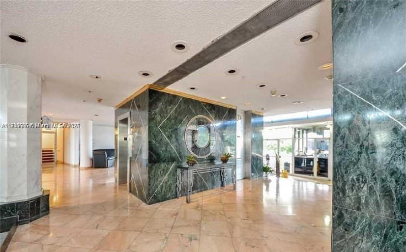 900 Bay Dr #211 Miami Beach, FL 33141