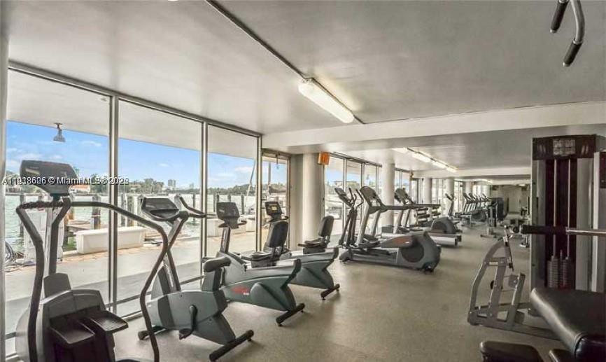 900 Bay Dr #211 Miami Beach, FL 33141