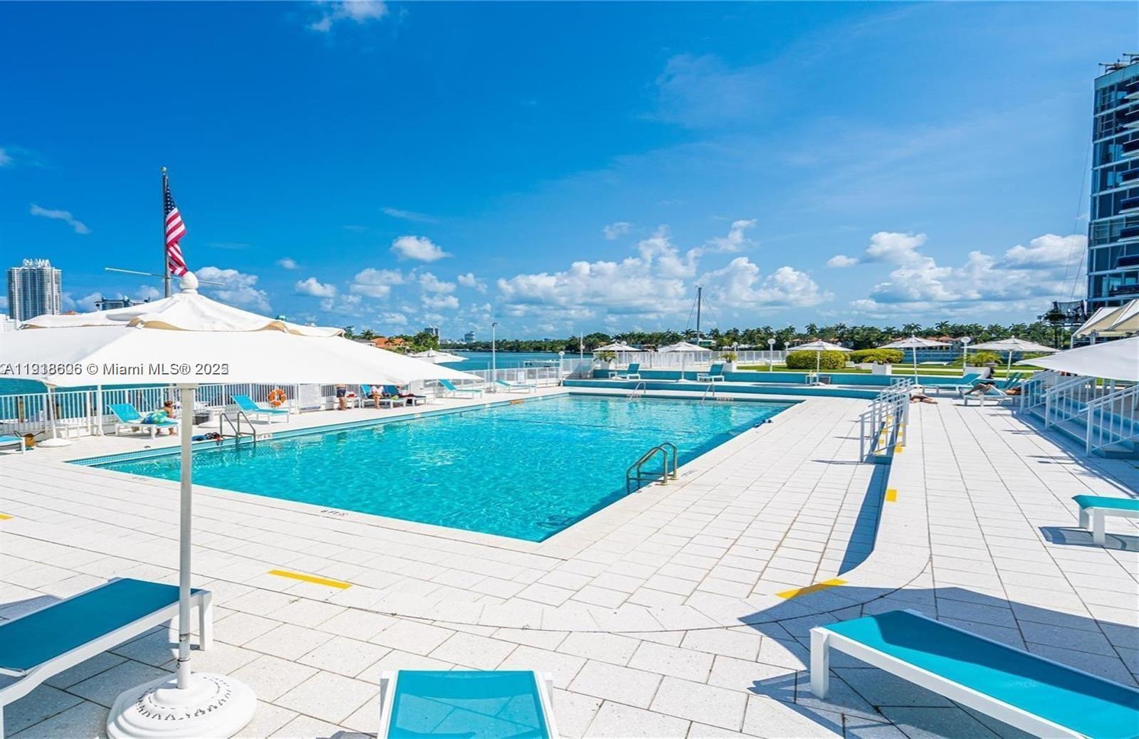 900 Bay Dr #211 Miami Beach, FL 33141