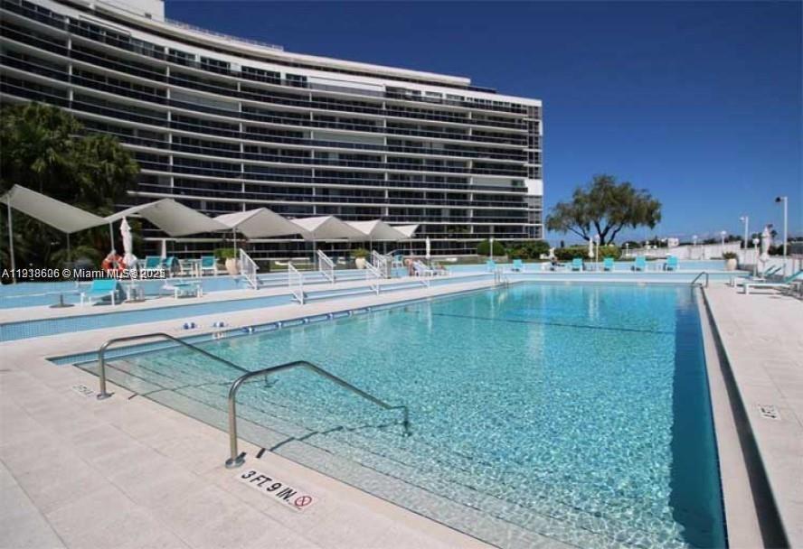 900 Bay Dr #211 Miami Beach, FL 33141