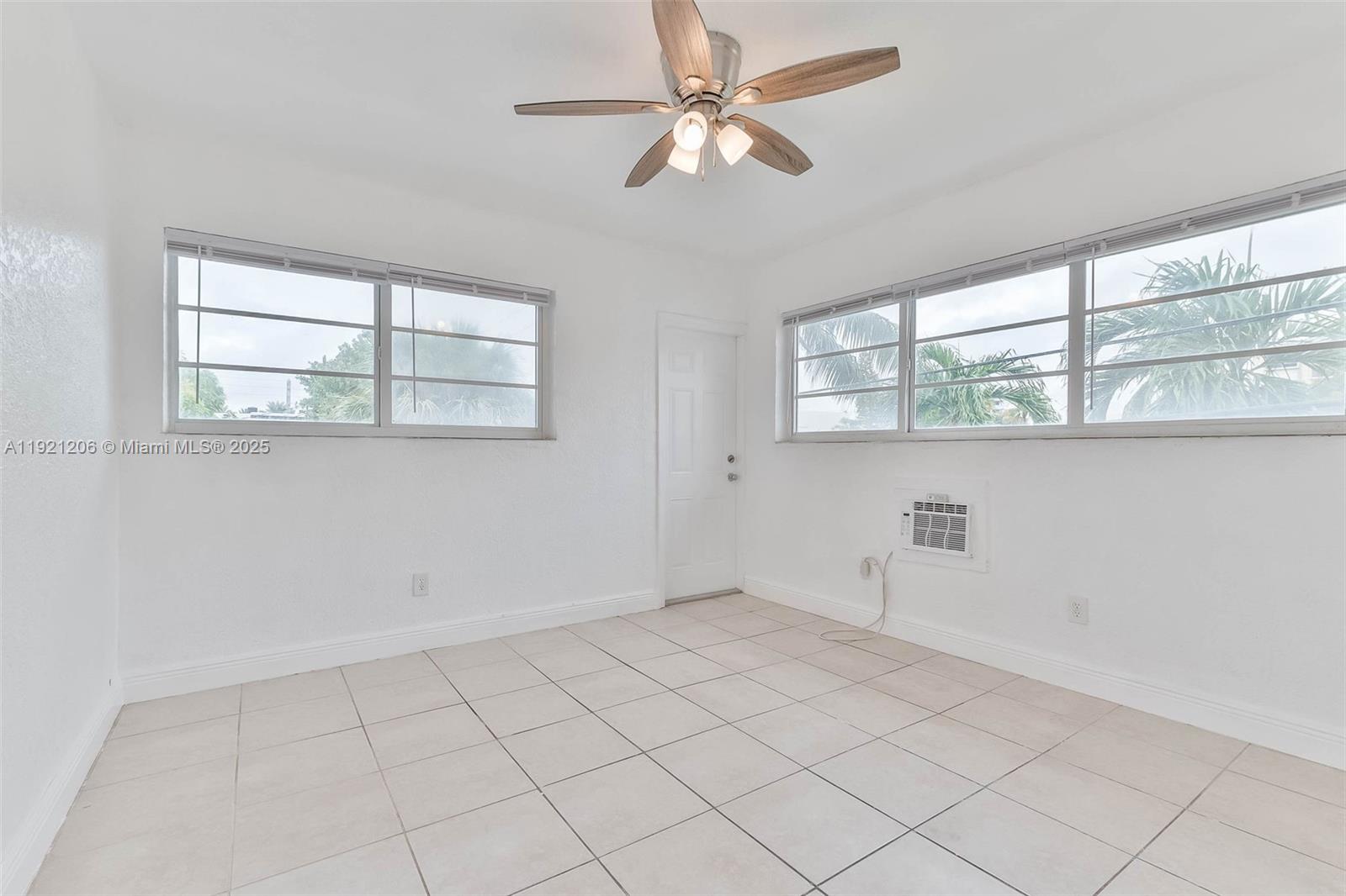 6921 Rue Vendome #1 Miami Beach, FL 33141