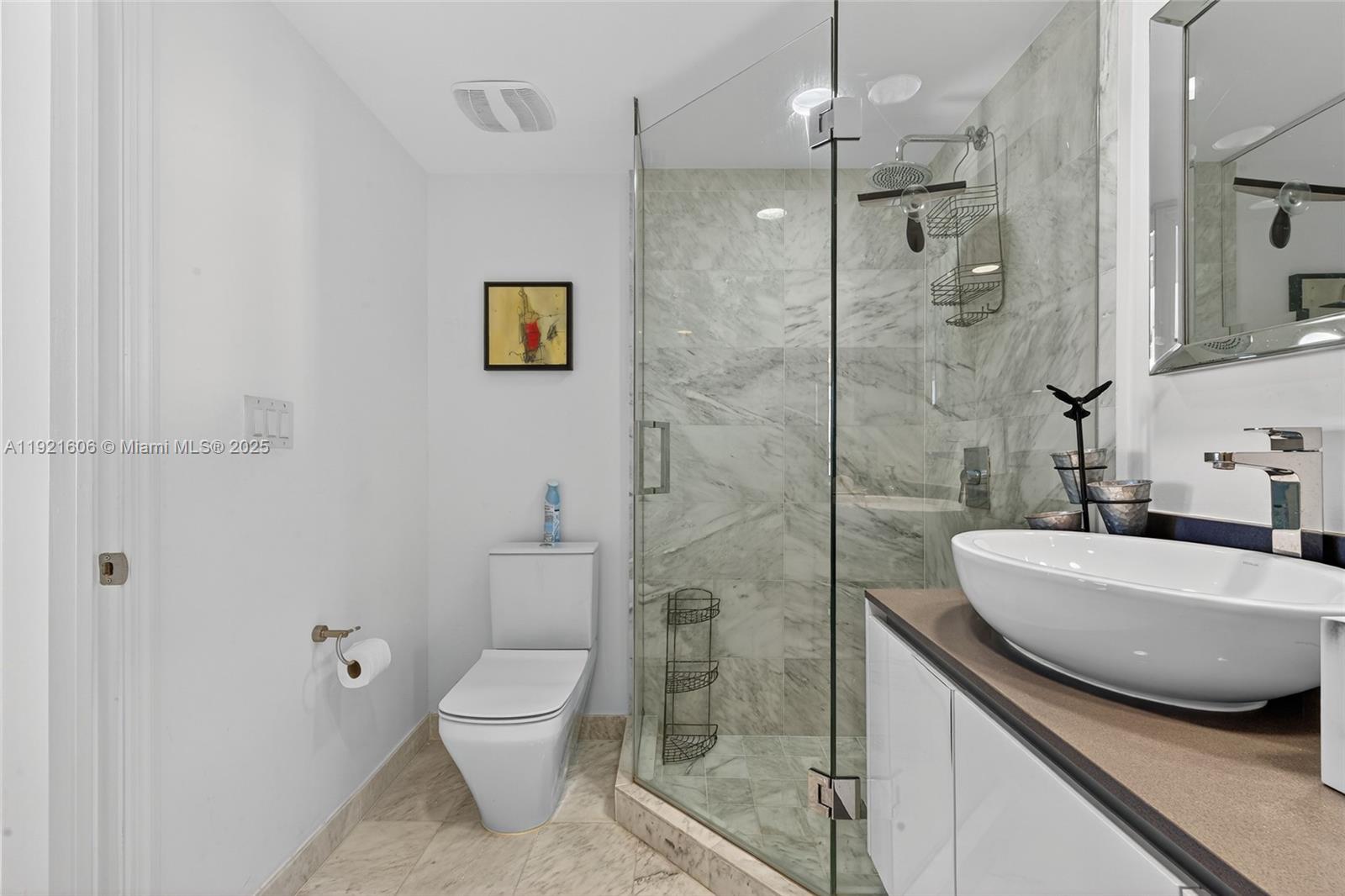 9821 E Bay Hbr Dr #402 Bay Harbor Islands, FL 33154