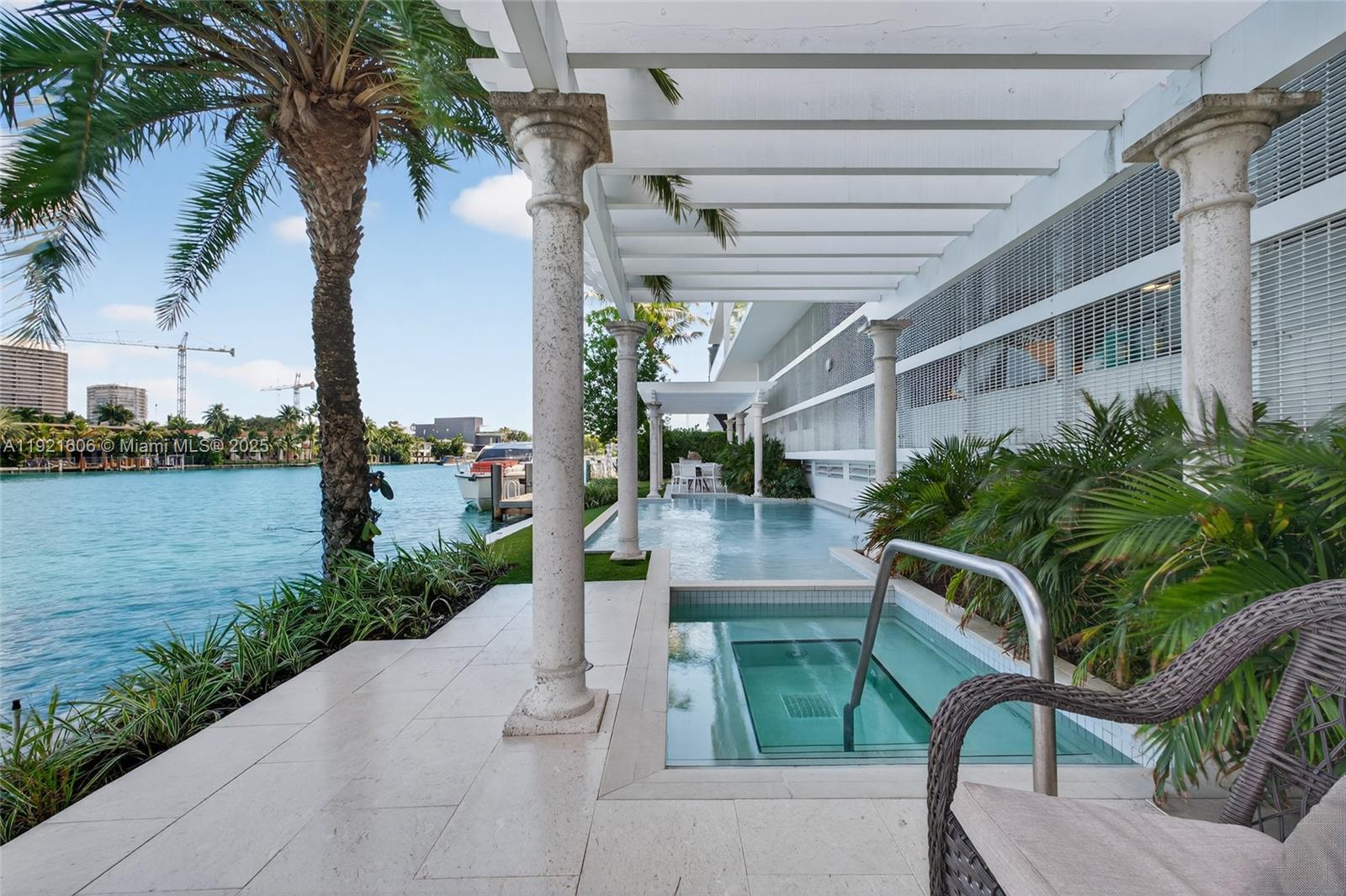 9821 E Bay Hbr Dr #402 Bay Harbor Islands, FL 33154