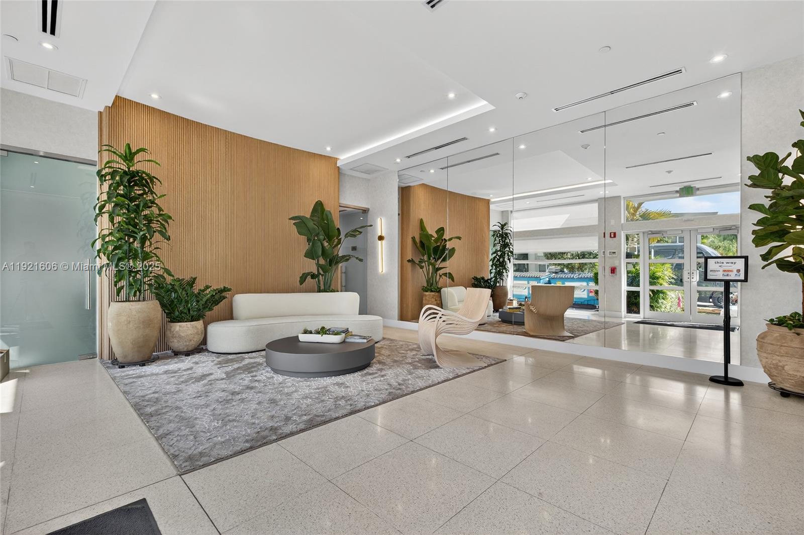 9821 E Bay Hbr Dr #402 Bay Harbor Islands, FL 33154