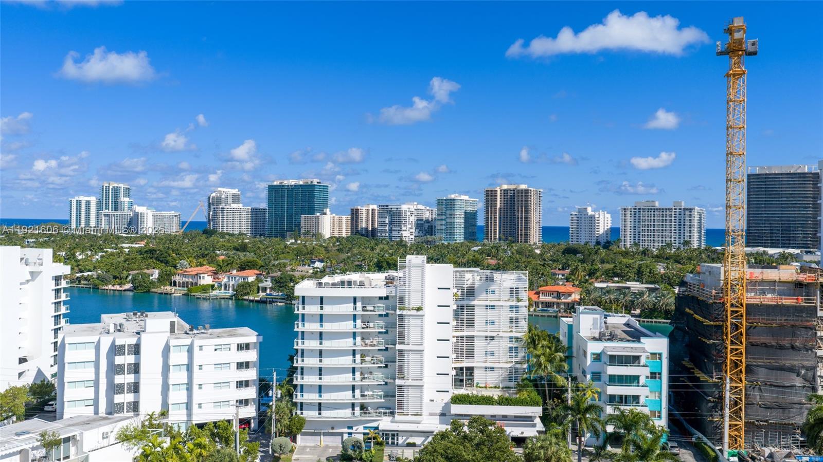 9821 E Bay Hbr Dr #402 Bay Harbor Islands, FL 33154