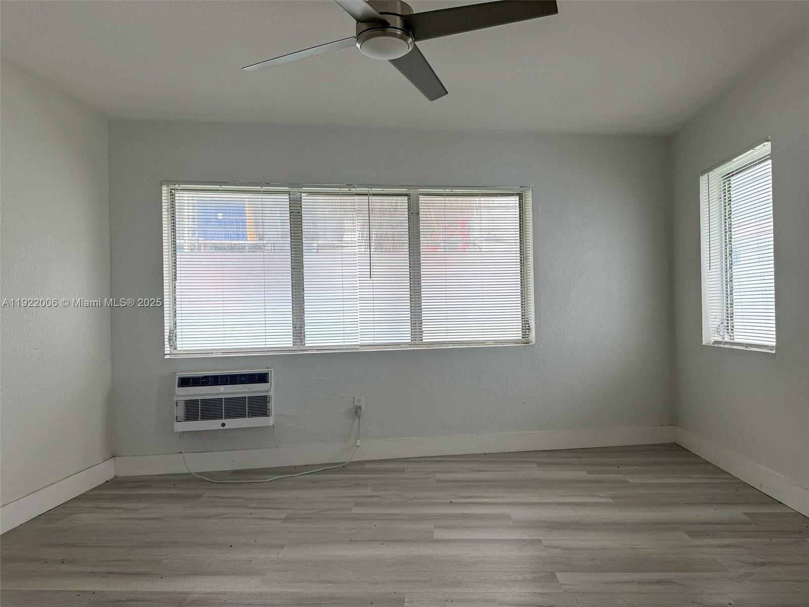 10190 E Bay Hbr Dr #4E Bay Harbor Islands, FL 33154