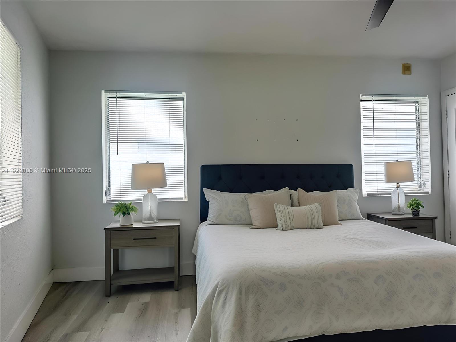 10190 E Bay Hbr Dr #4E Bay Harbor Islands, FL 33154