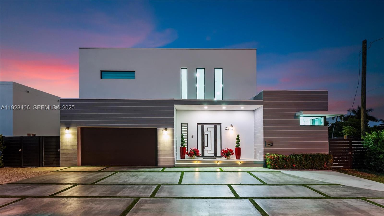 81 S Royal Poinciana Blvd Miami Springs, FL 33166