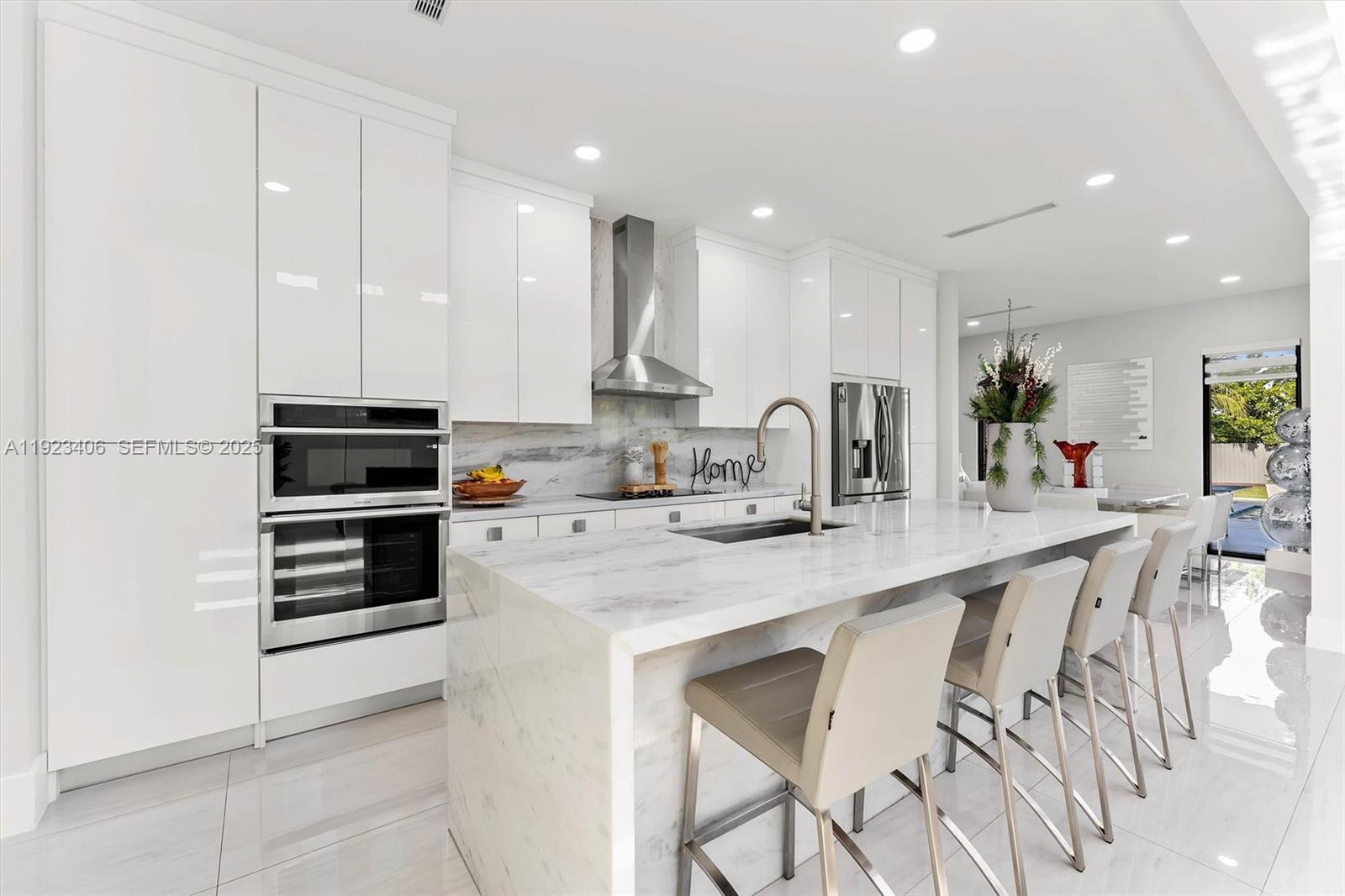 81 S Royal Poinciana Blvd Miami Springs, FL 33166