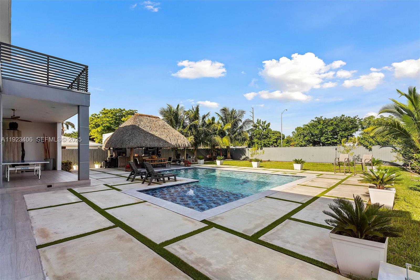 81 S Royal Poinciana Blvd Miami Springs, FL 33166