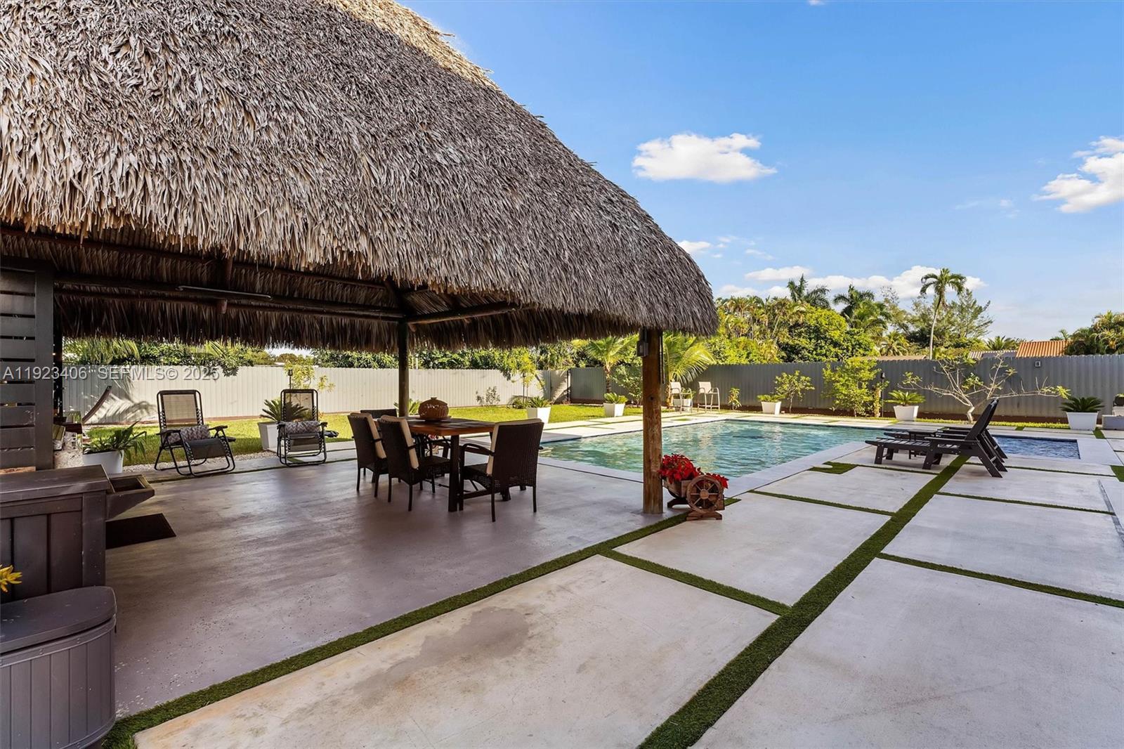 81 S Royal Poinciana Blvd Miami Springs, FL 33166