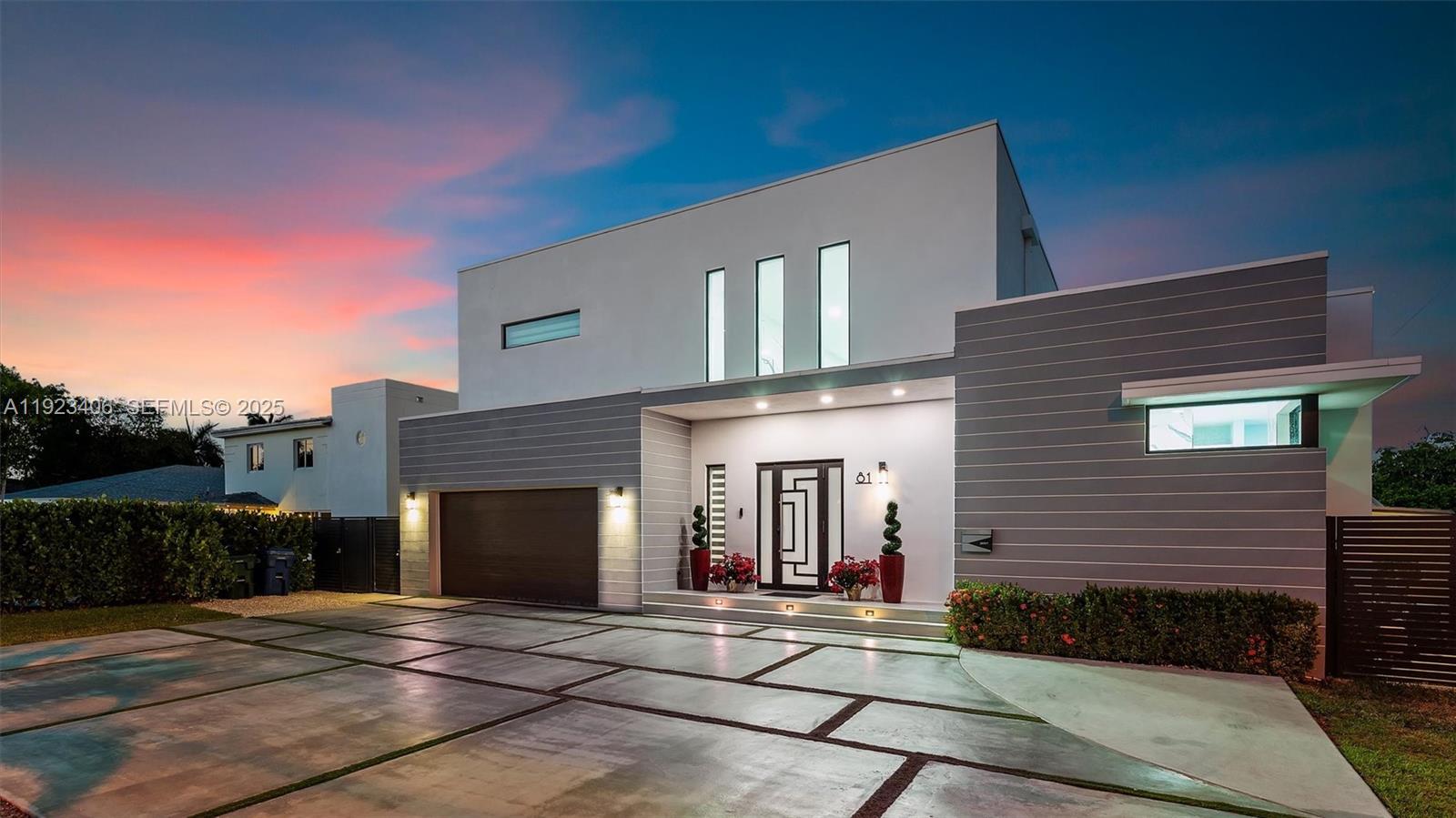 81 S Royal Poinciana Blvd Miami Springs, FL 33166