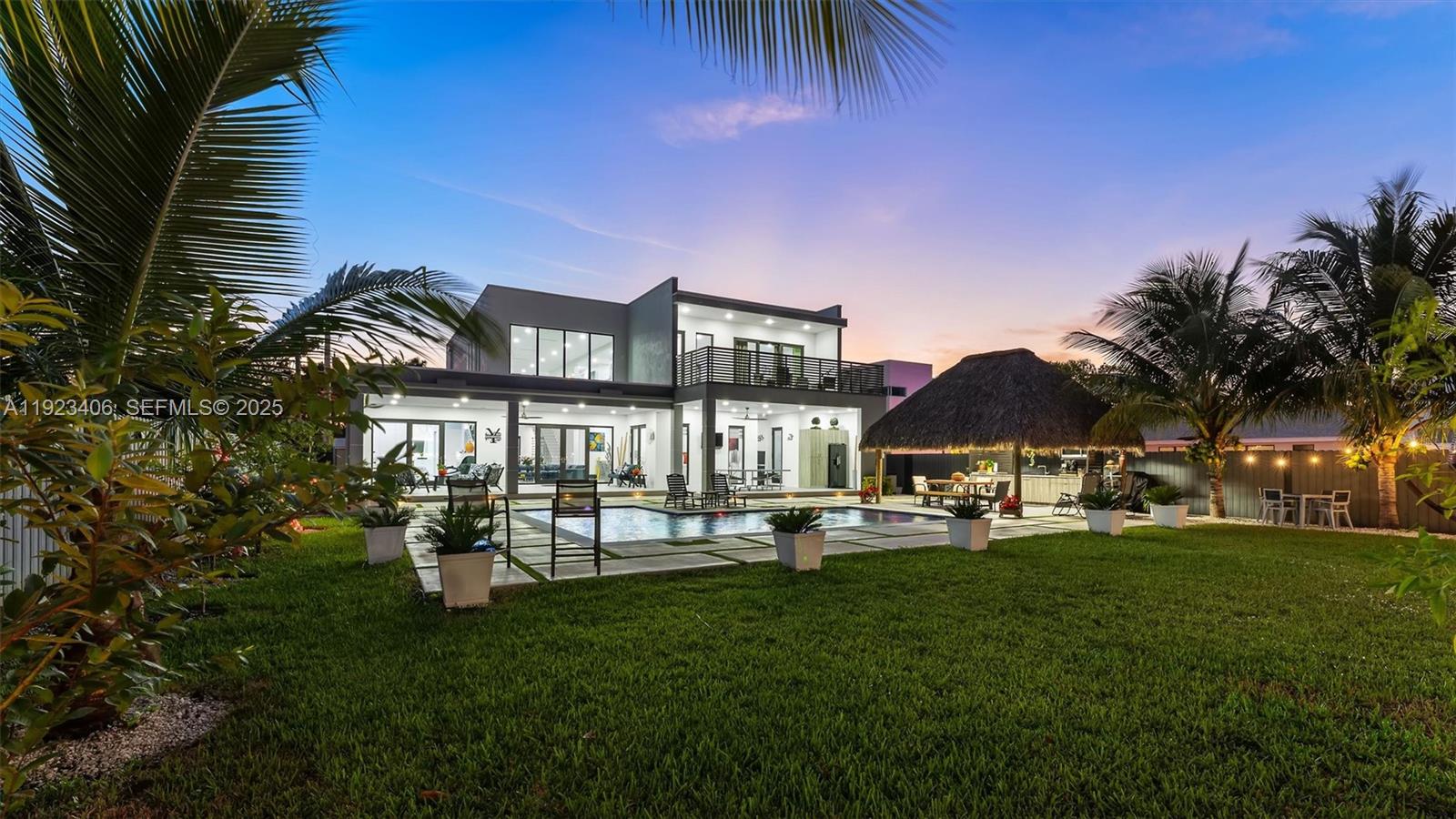 81 S Royal Poinciana Blvd Miami Springs, FL 33166