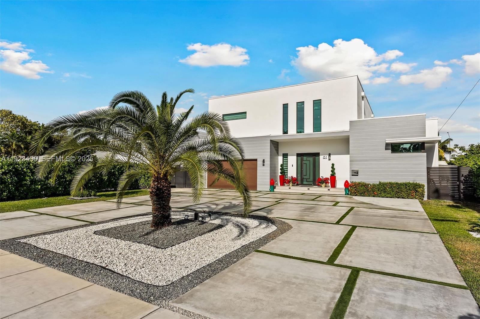 81 S Royal Poinciana Blvd Miami Springs, FL 33166