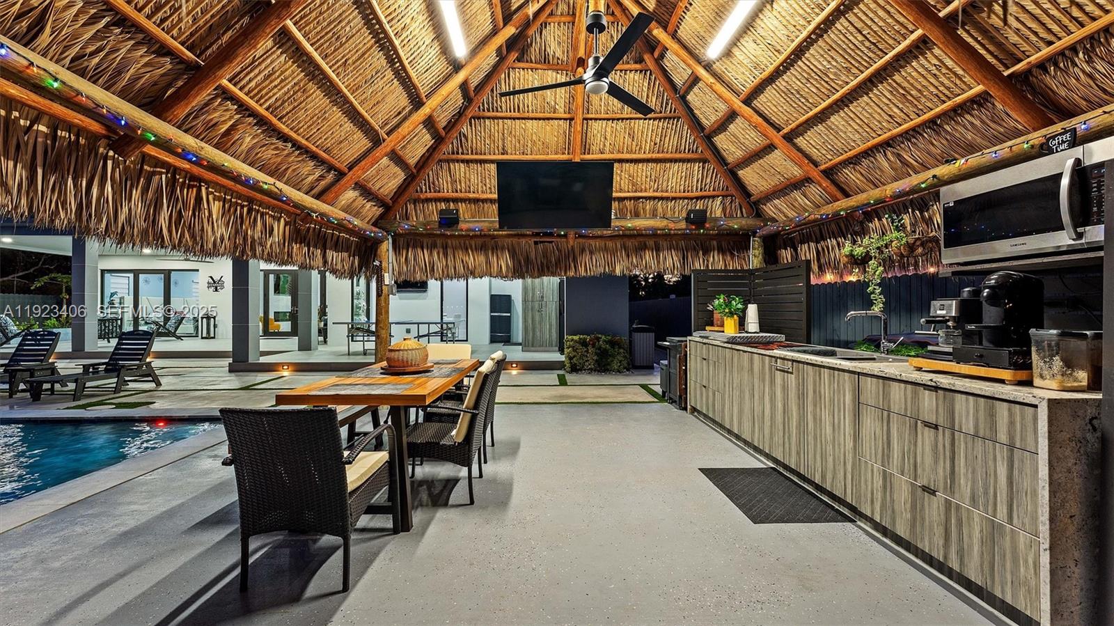 81 S Royal Poinciana Blvd Miami Springs, FL 33166