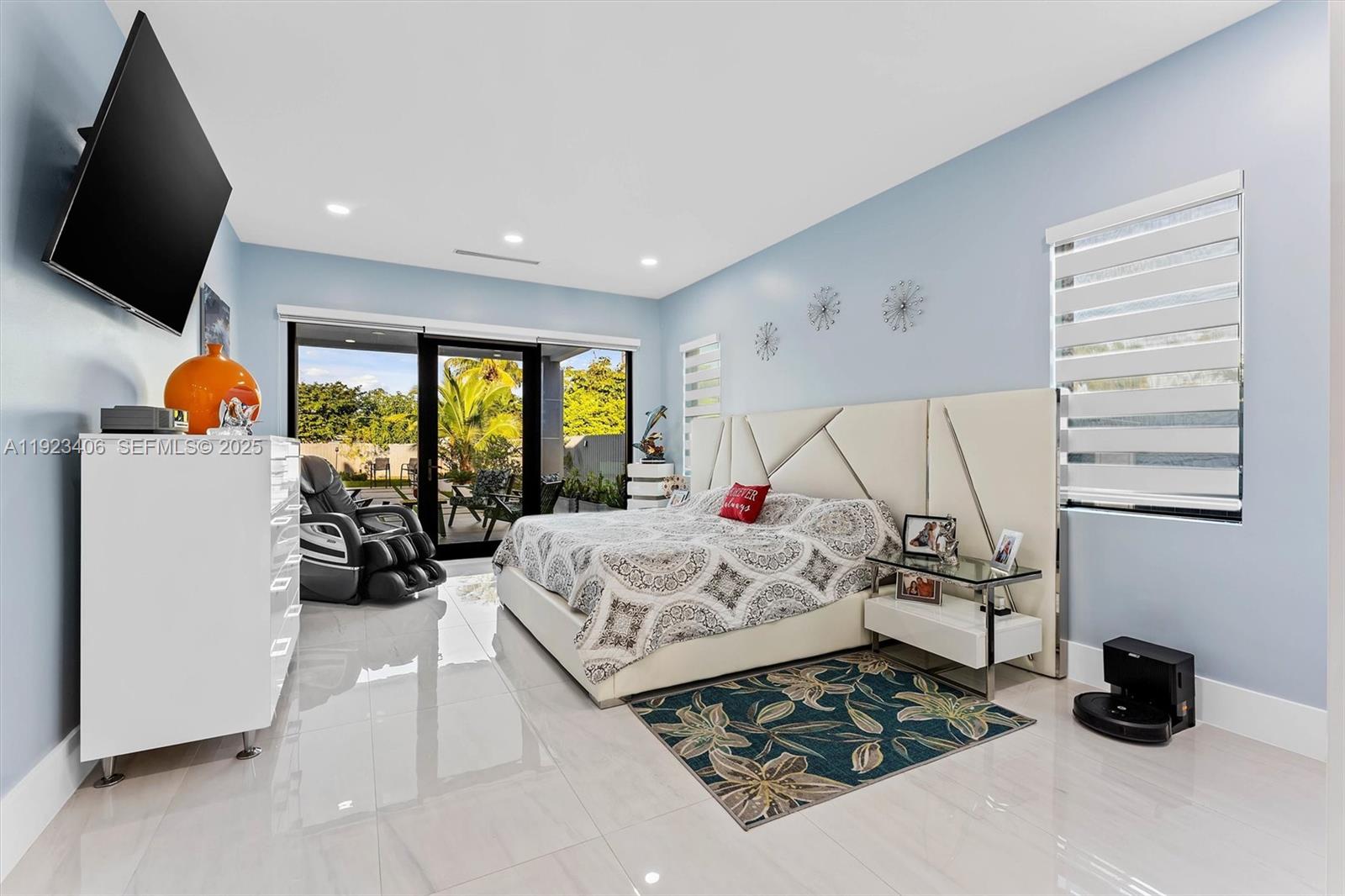 81 S Royal Poinciana Blvd Miami Springs, FL 33166