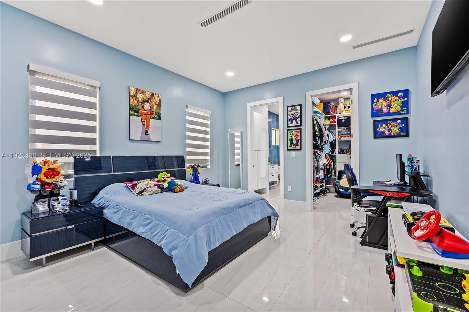 81 S Royal Poinciana Blvd Miami Springs, FL 33166