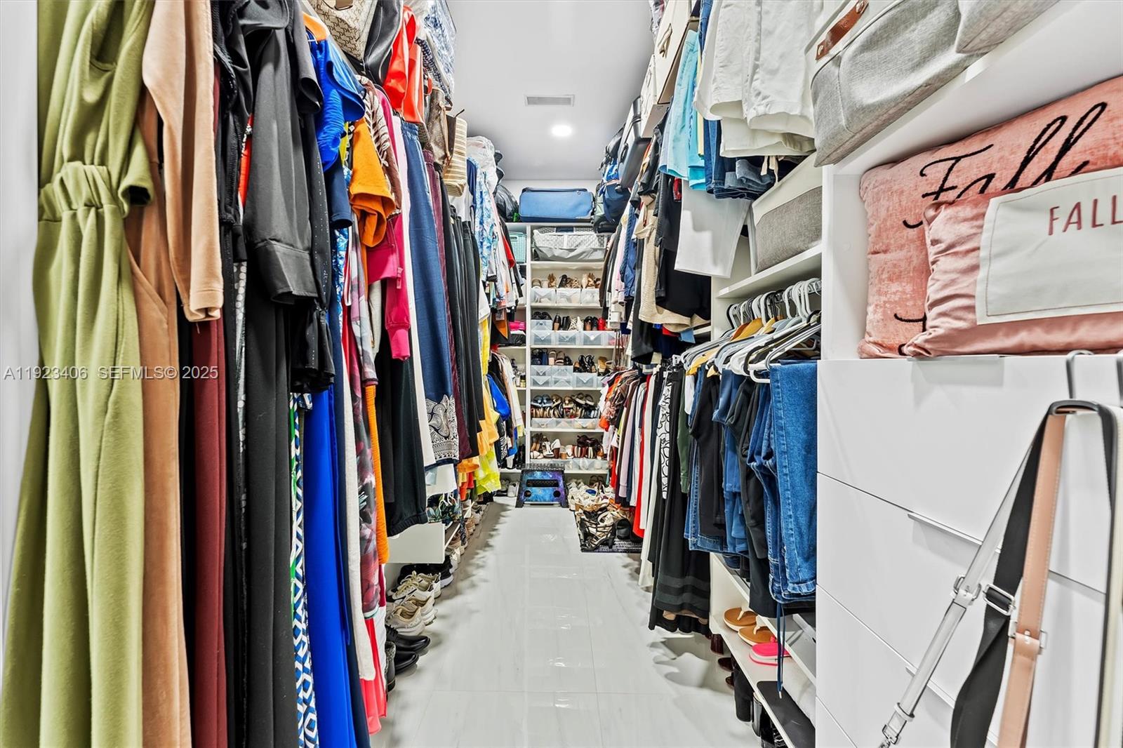 81 S Royal Poinciana Blvd Miami Springs, FL 33166