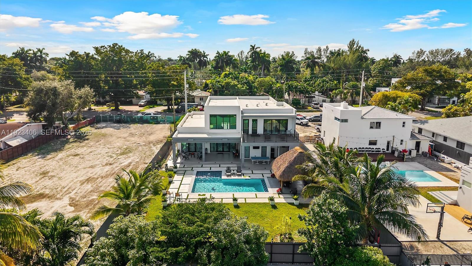 81 S Royal Poinciana Blvd Miami Springs, FL 33166