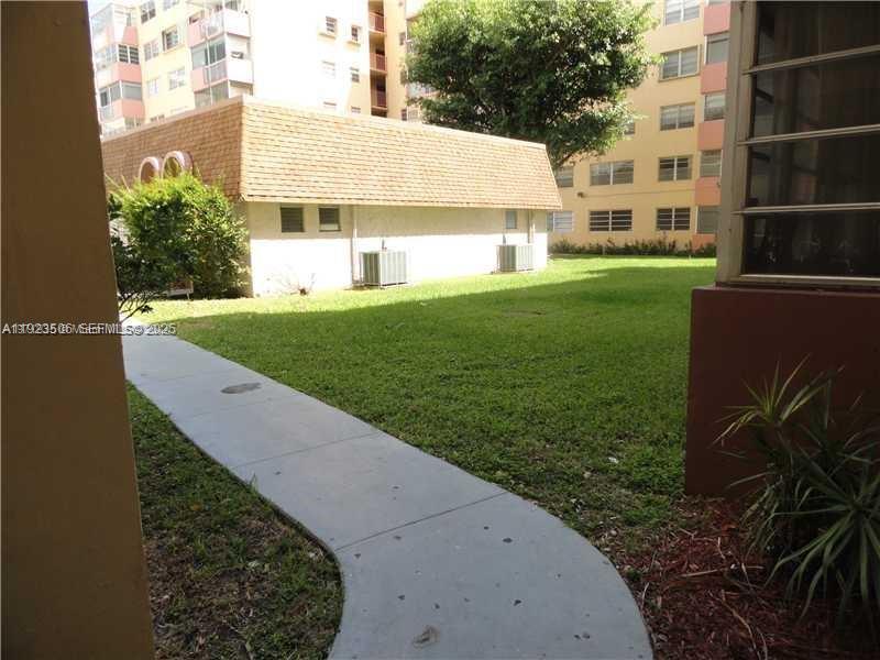 16410 Miami Dr #504 North Miami Beach, FL 33162