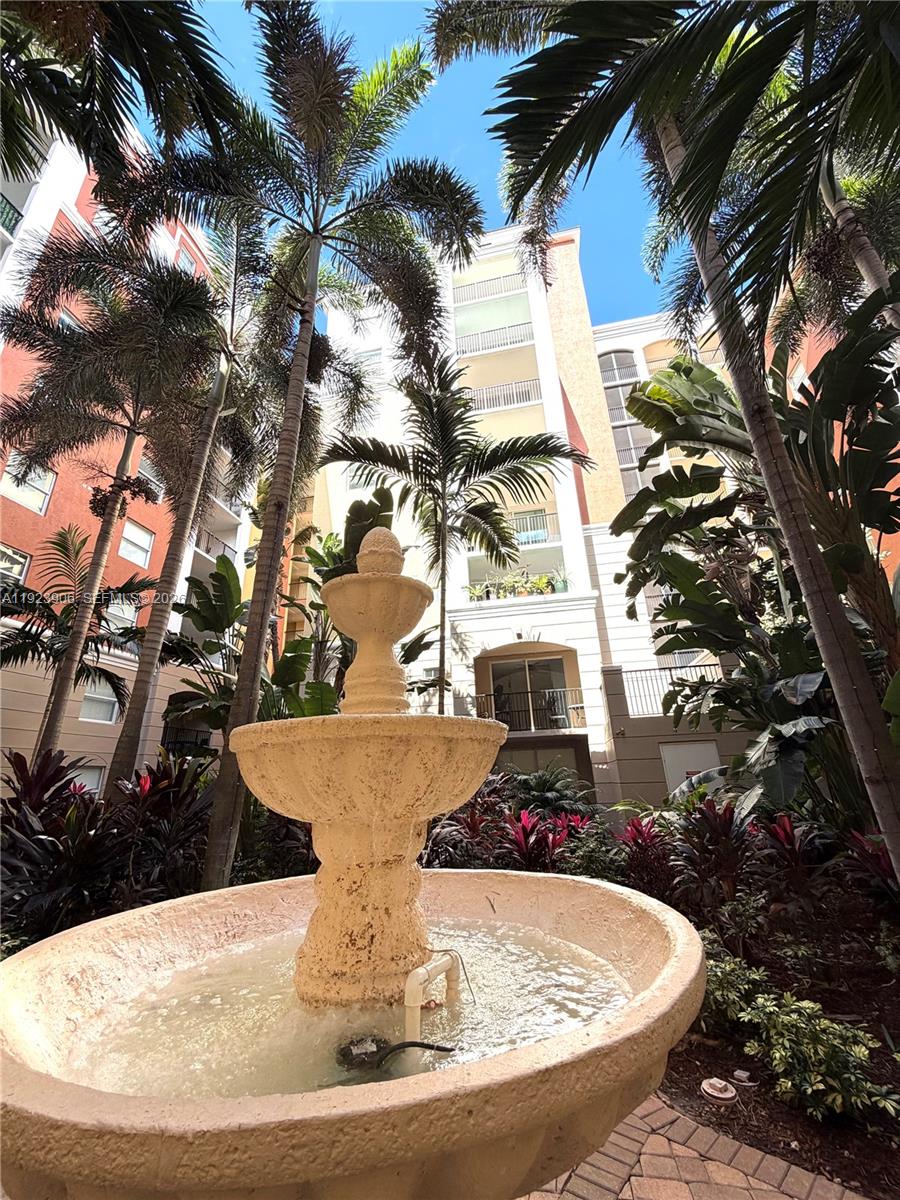 image Porto Bellagio Condo19