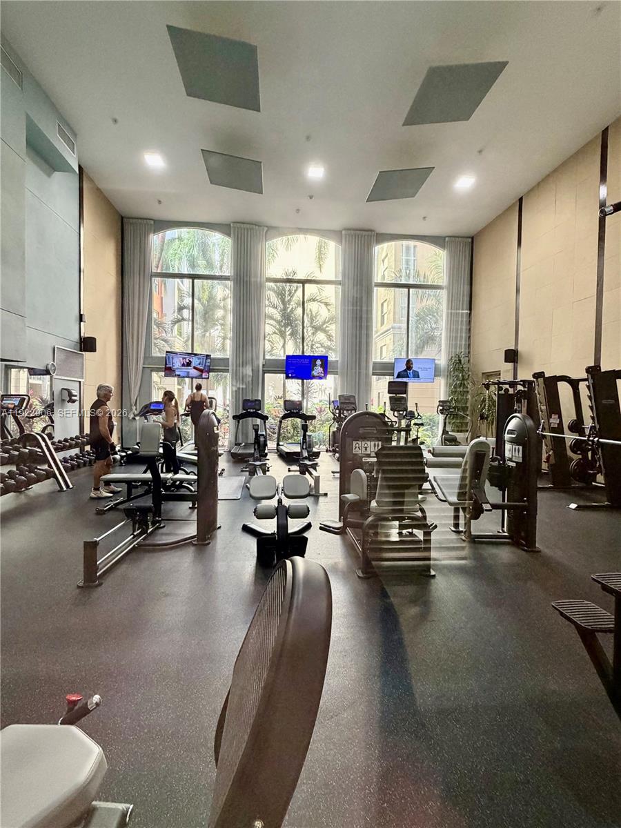 image Porto Bellagio Condo25