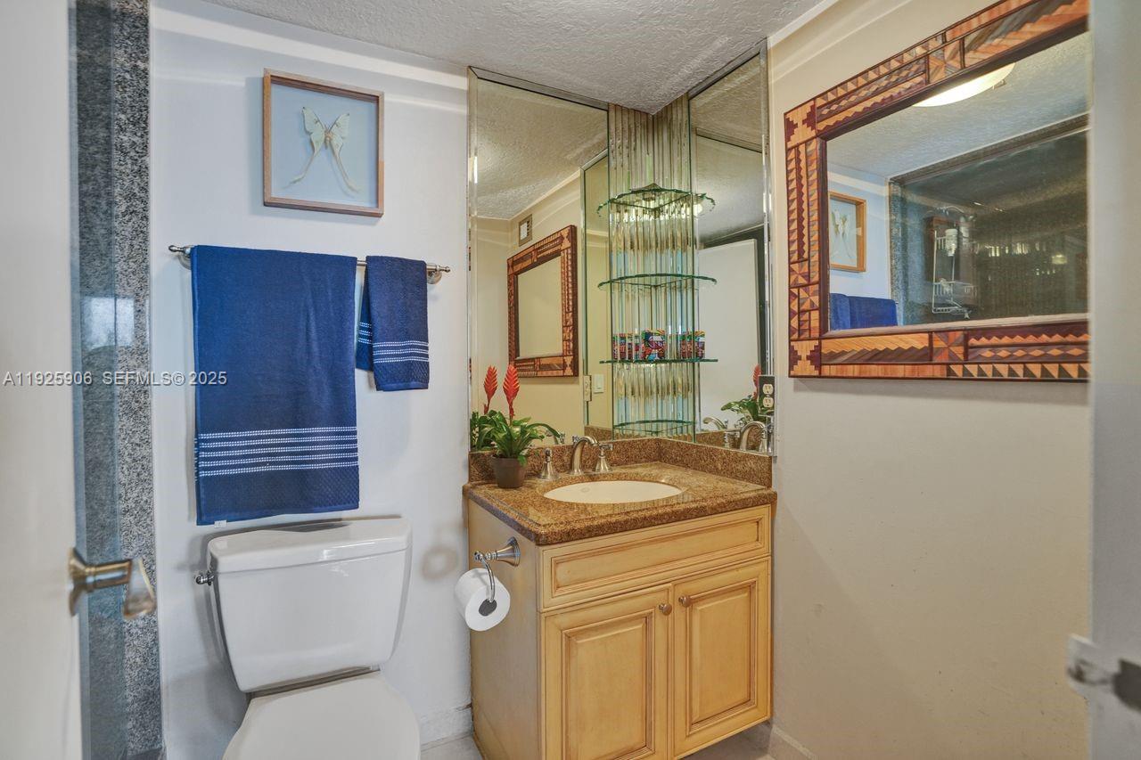 1228 West Ave #1002 Miami Beach, FL 33139