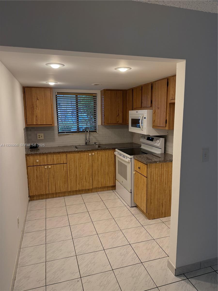 1125 S Flagler Ave #511 Pompano Beach, FL 33060