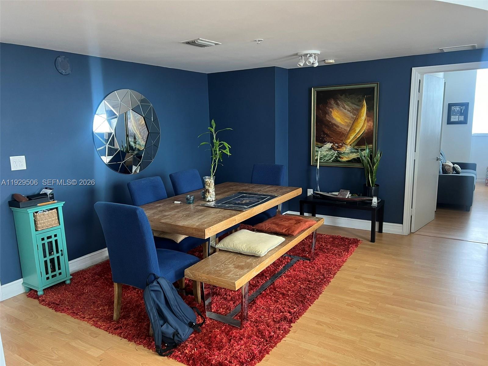 1 Glen Royal Pkwy #1612 Miami, FL 33125