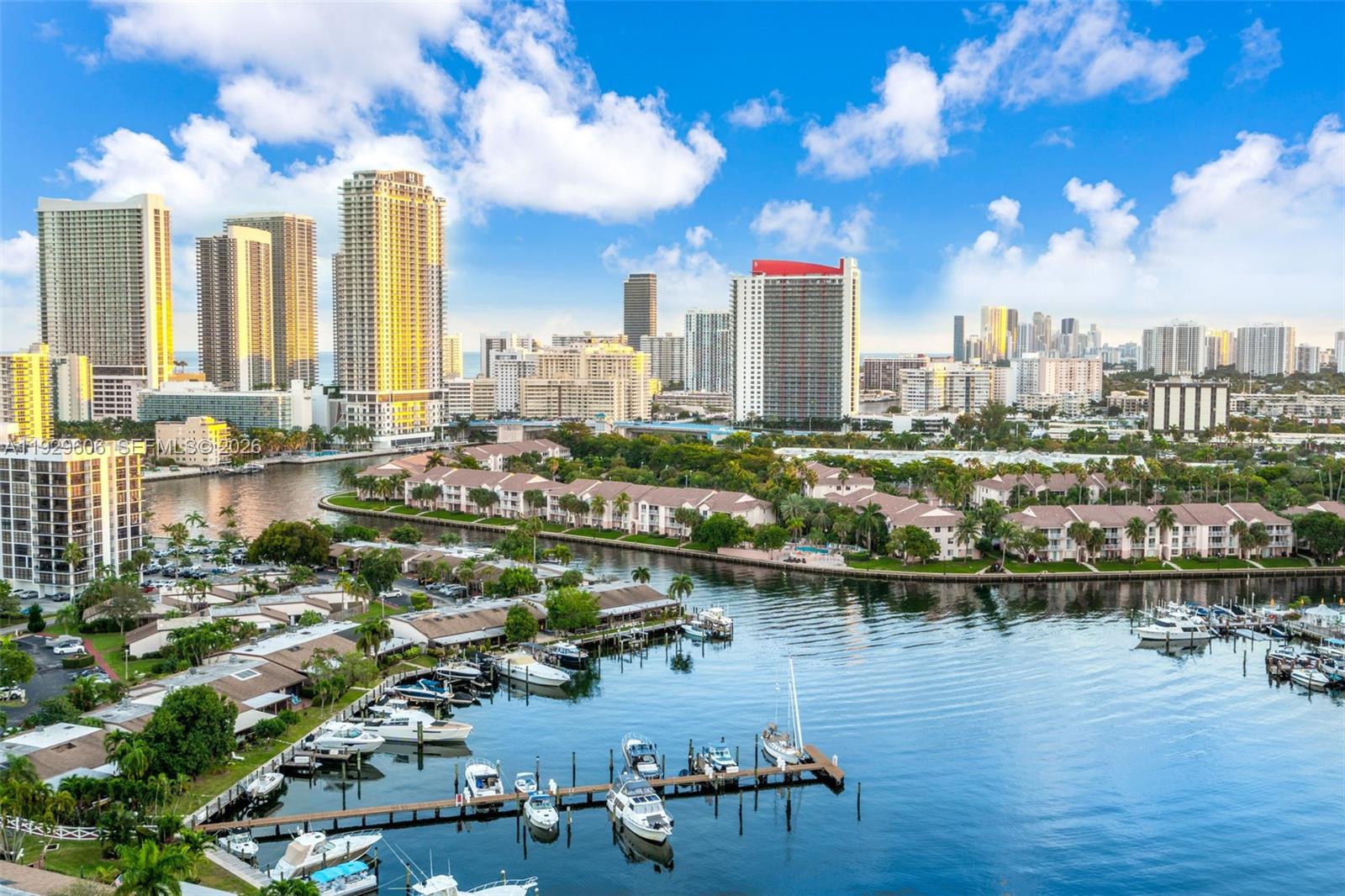 2500 Parkview Dr #2102 Hallandale Beach, FL 33009