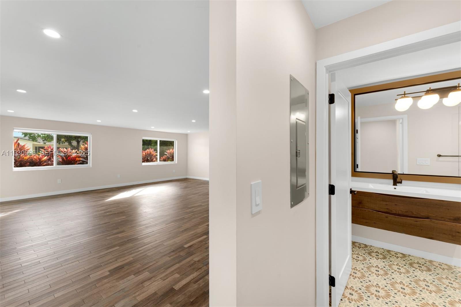 6701 SW 49th Ter Miami, FL 33155