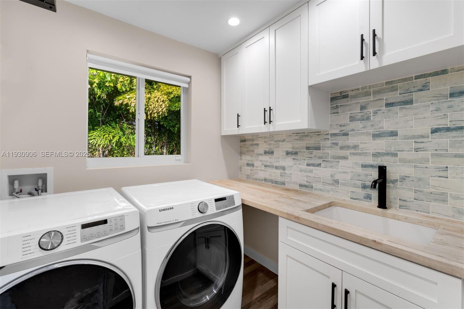 6701 SW 49th Ter Miami, FL 33155