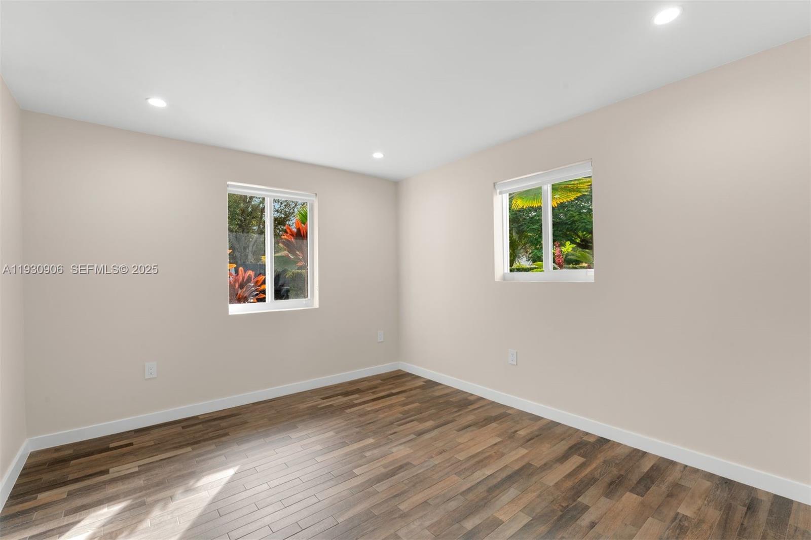 6701 SW 49th Ter Miami, FL 33155