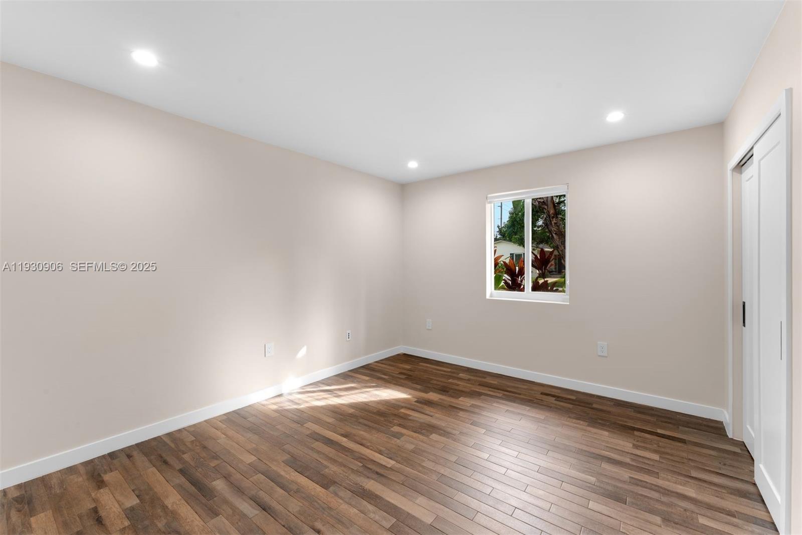 6701 SW 49th Ter Miami, FL 33155