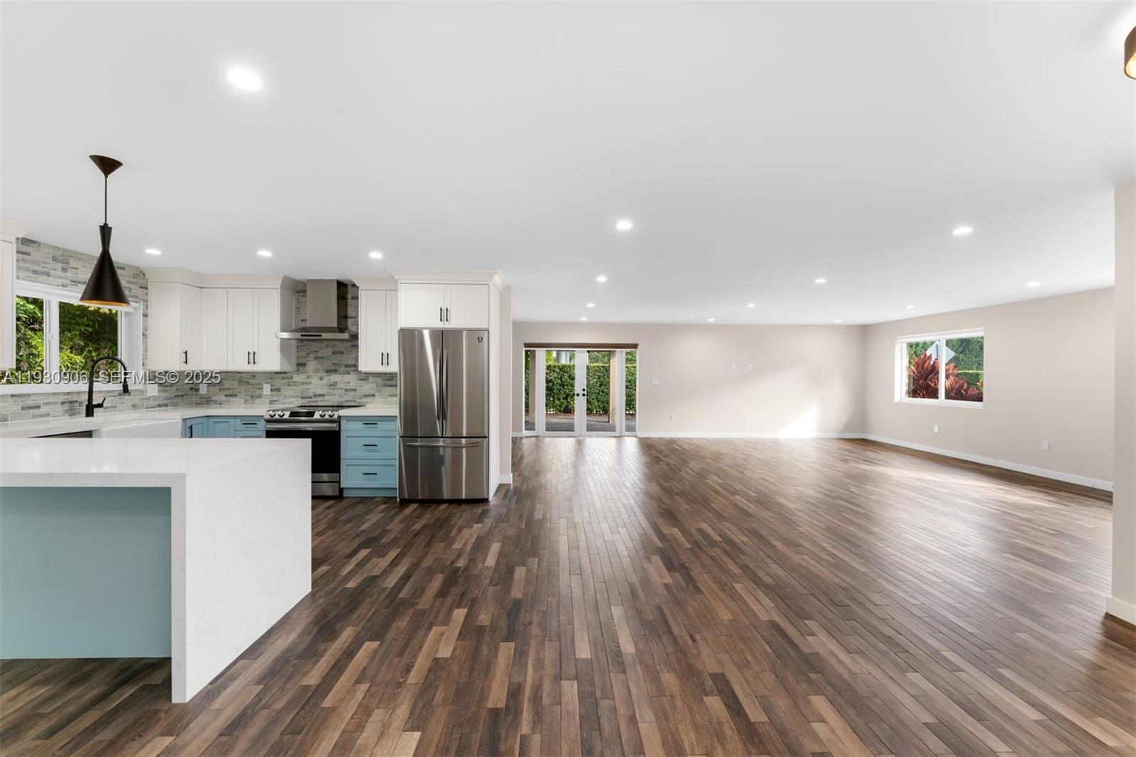 6701 SW 49th Ter Miami, FL 33155