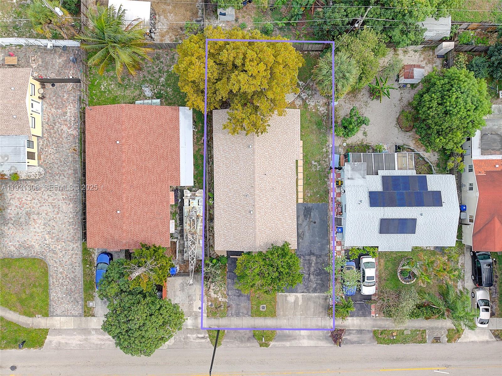 3660 NE 12th Ave Pompano Beach, FL 33064