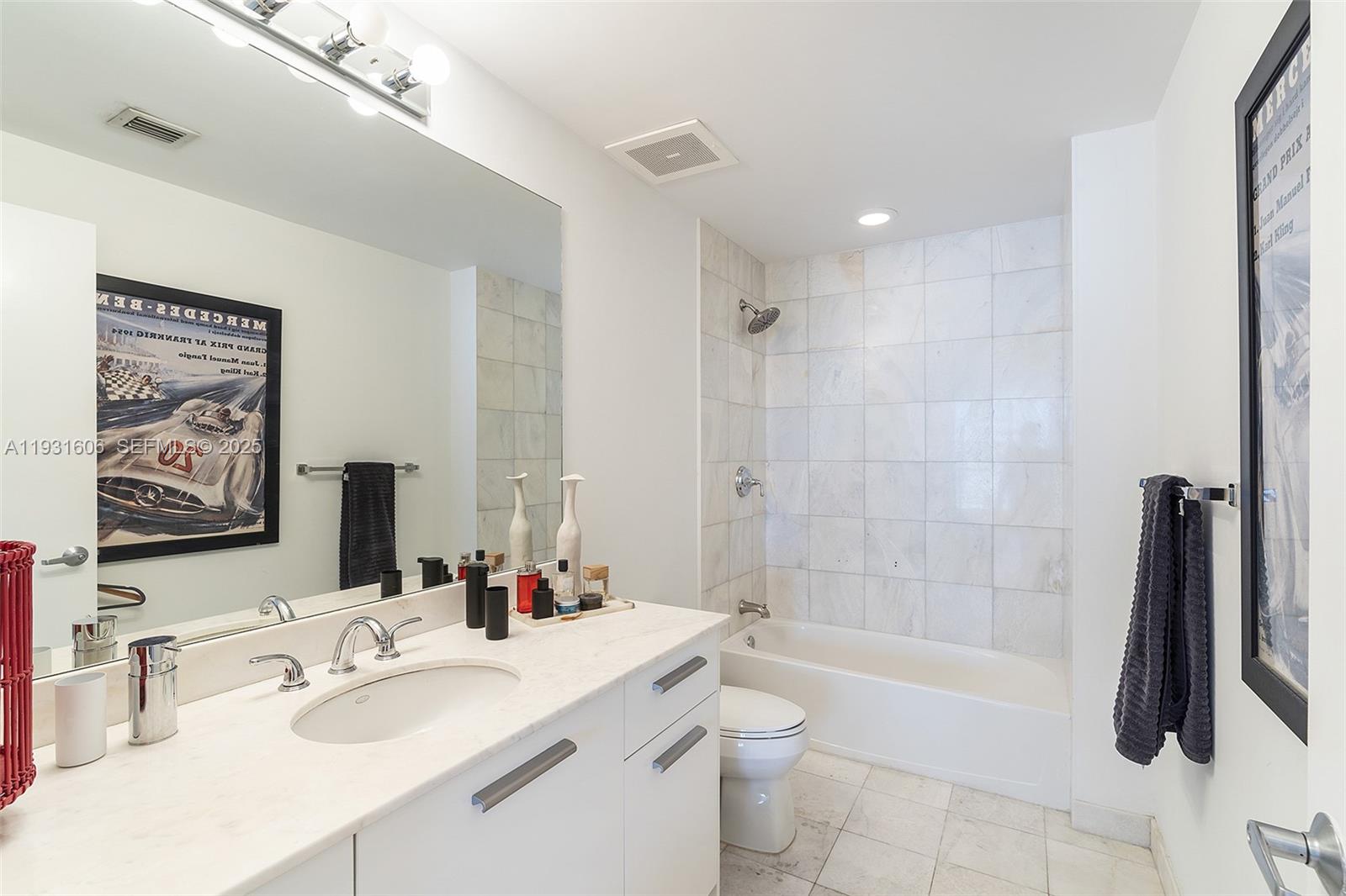 image 1060 Brickell - 105011