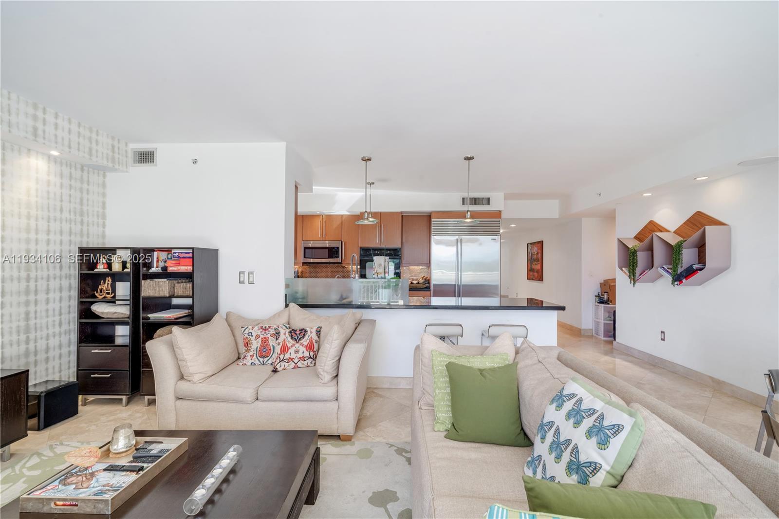 765 Crandon Blvd #PH-12 Key Biscayne, FL 33149