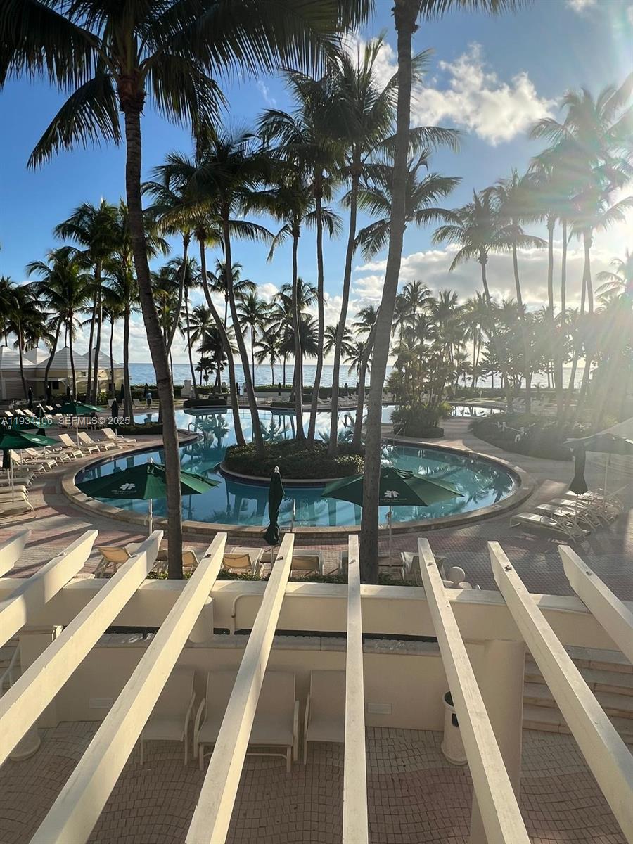 765 Crandon Blvd #PH-12 Key Biscayne, FL 33149