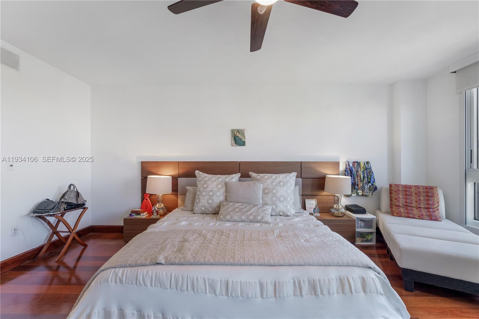 765 Crandon Blvd #PH-12 Key Biscayne, FL 33149