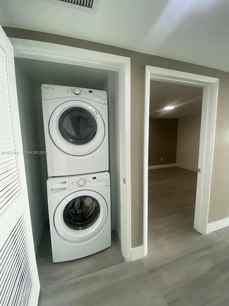 image 400 Sunny Isles11