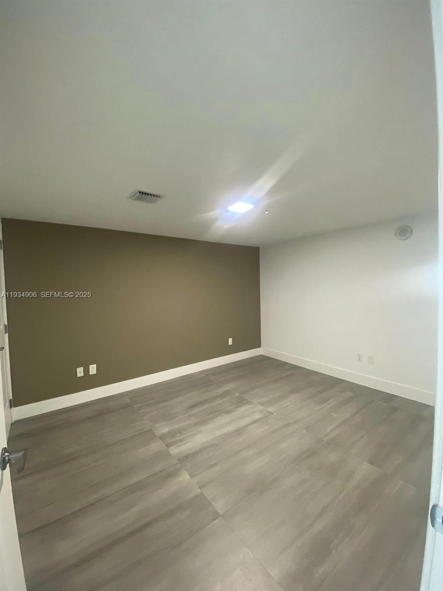 image 400 Sunny Isles12